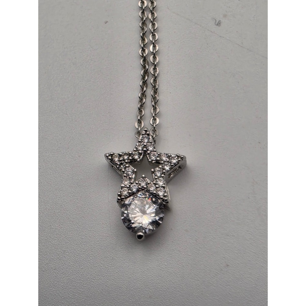 Swarovski Crystal Star Pendant Necklace Silver Tone Rhodium Plated 18 Inch